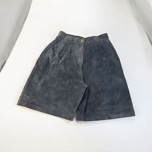 Vintage High Waist Pleated Blue Suede Womens Long Shorts Size 7/8